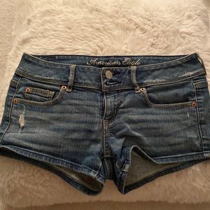 American eagle shorts size 4